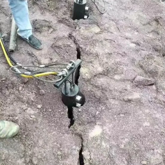 Professional Hydraulic Rock Splitting Machine Diesel Power Piston Type Rock Splitter 